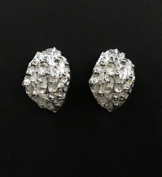 Monsoon Curve Earring