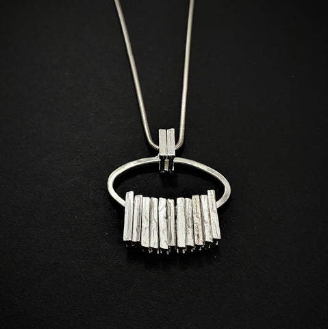 Shimmy strata pendant
