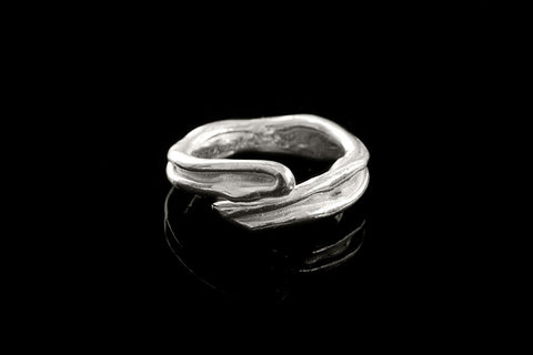 Twig Single Ring